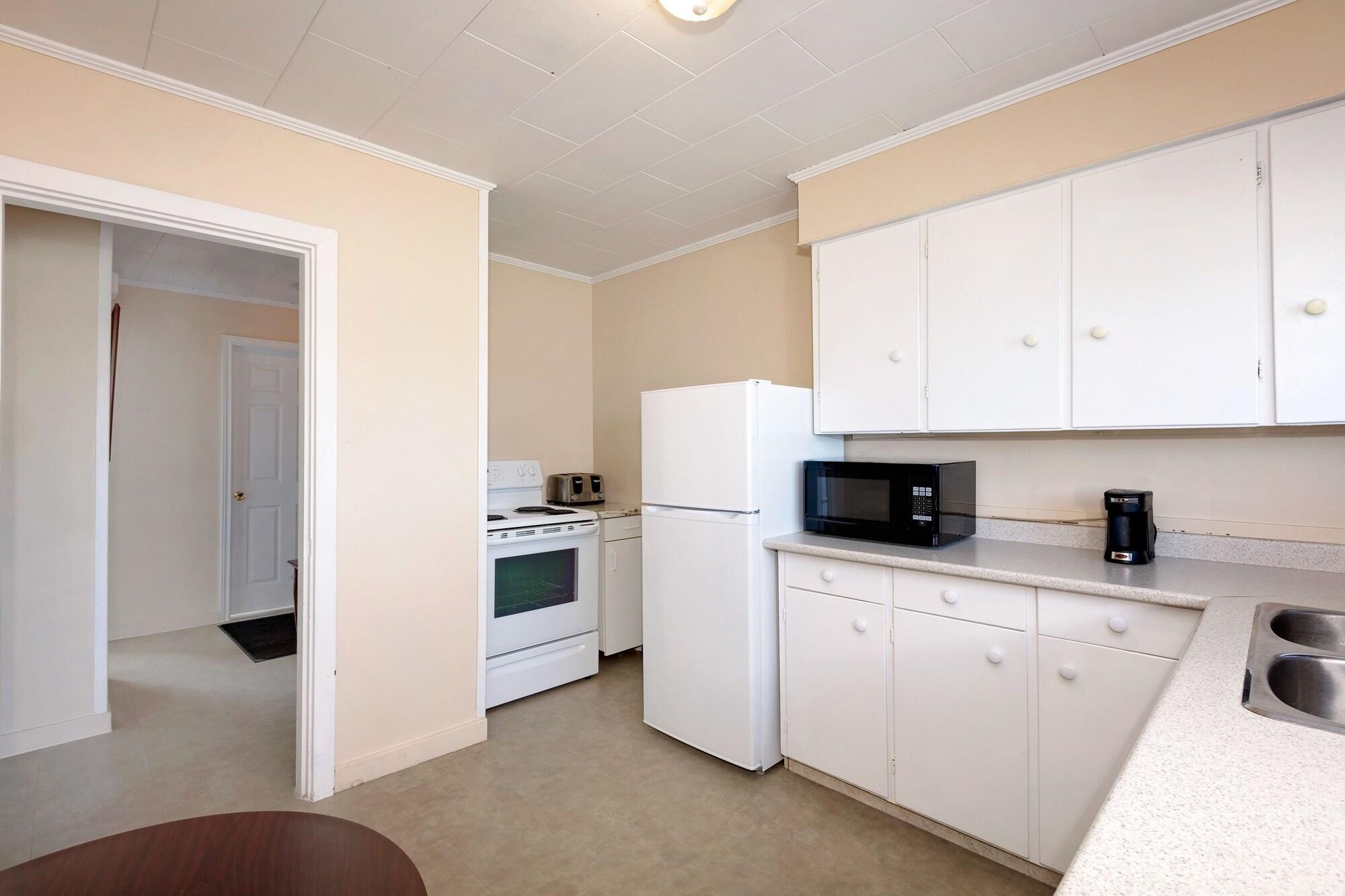 Howard Johnson By Wyndham Woodstock Nb Bagian luar foto