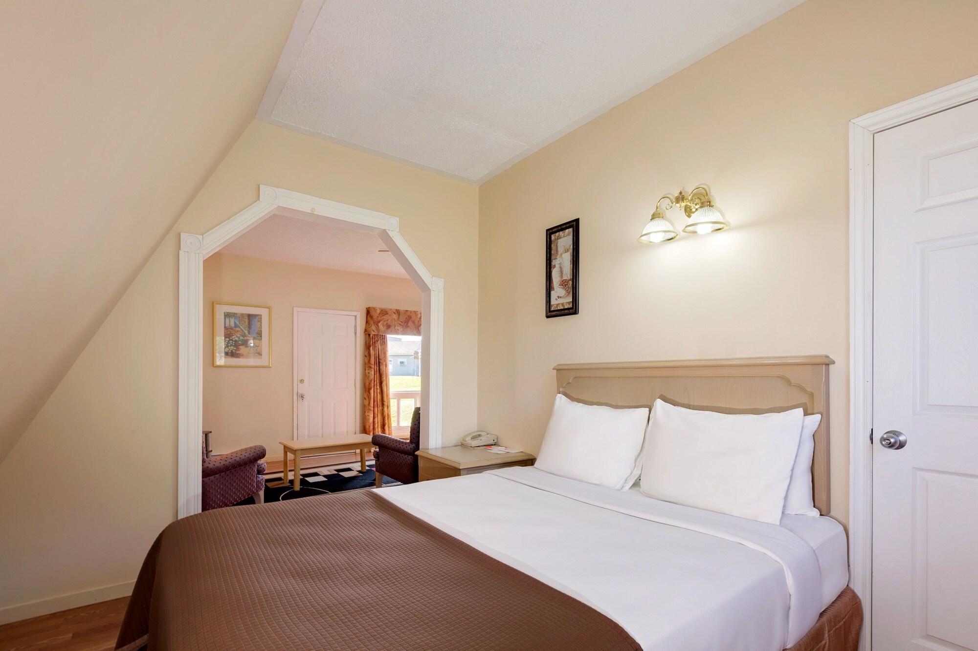 Howard Johnson By Wyndham Woodstock Nb Bagian luar foto