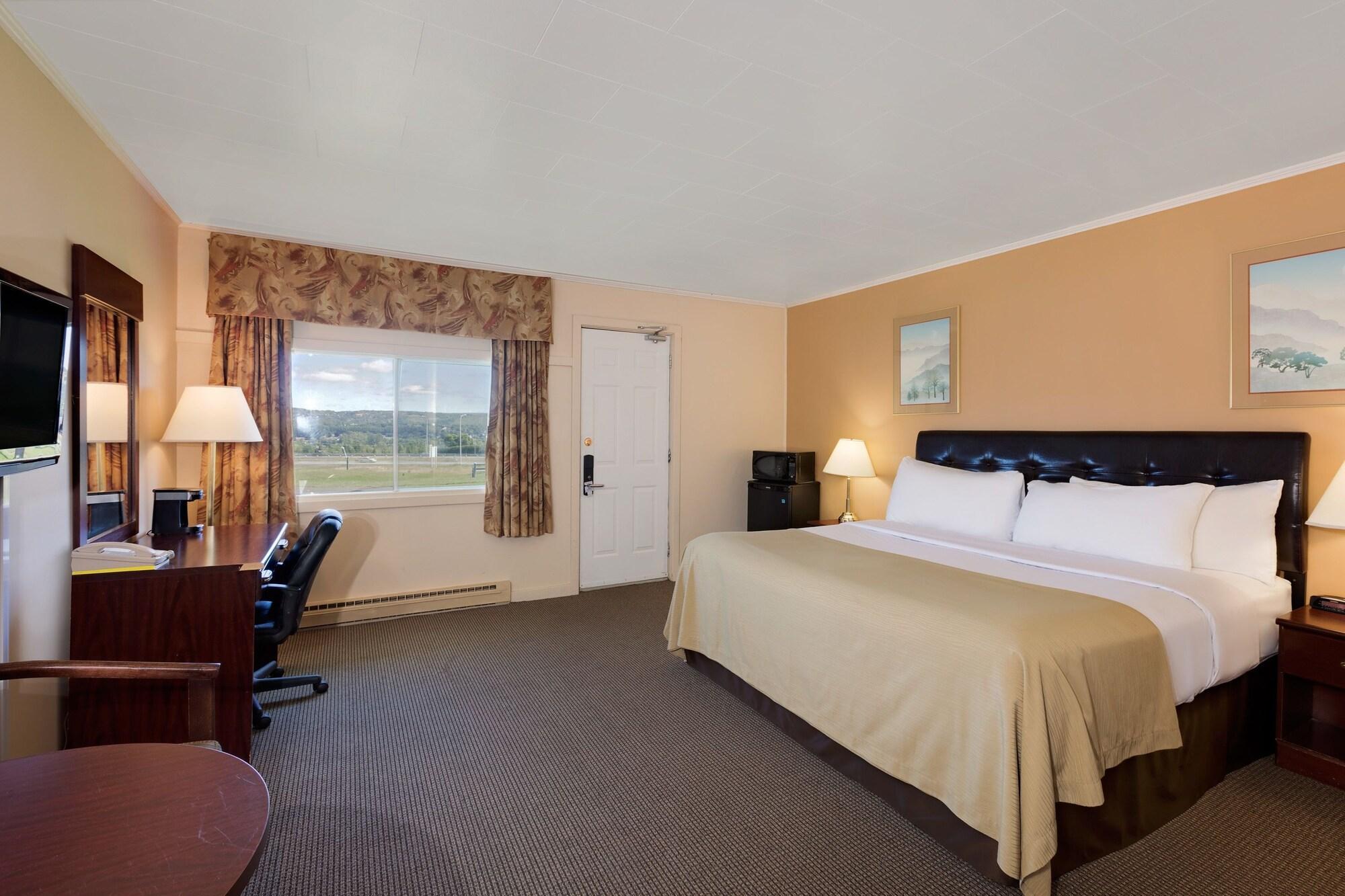 Howard Johnson By Wyndham Woodstock Nb Bagian luar foto